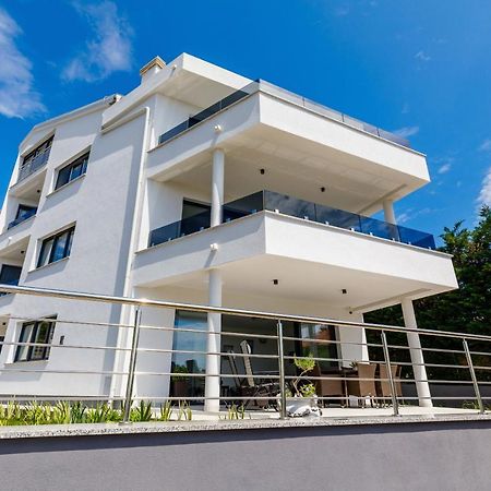 Apartment "Villa M" Kostrena Exterior foto