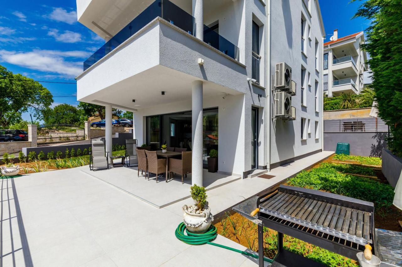 Apartment "Villa M" Kostrena Exterior foto