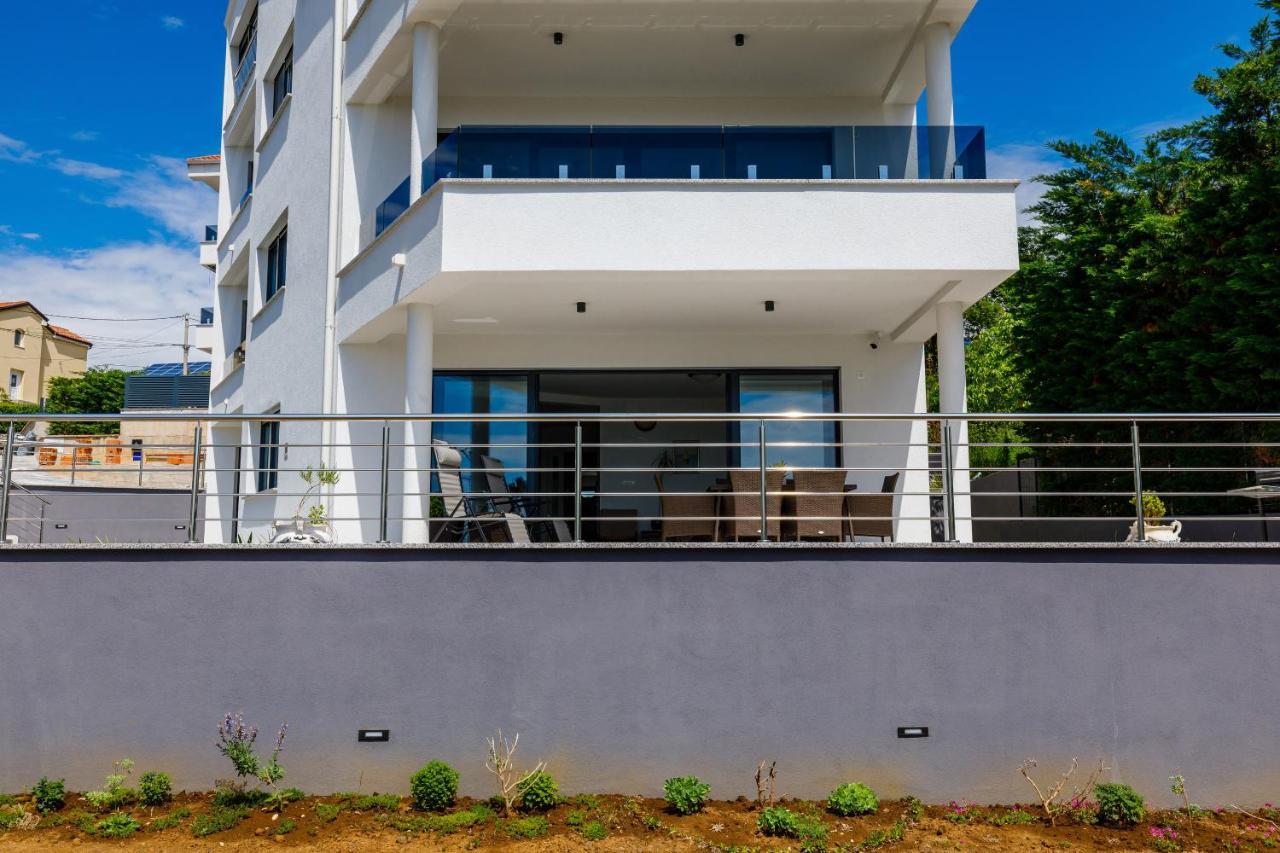 Apartment "Villa M" Kostrena Exterior foto